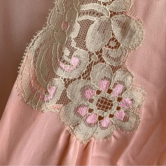 Vintage Vanity Fair Lingerie Nightgown Robe Peignor Set Women 36 Ladies Lace